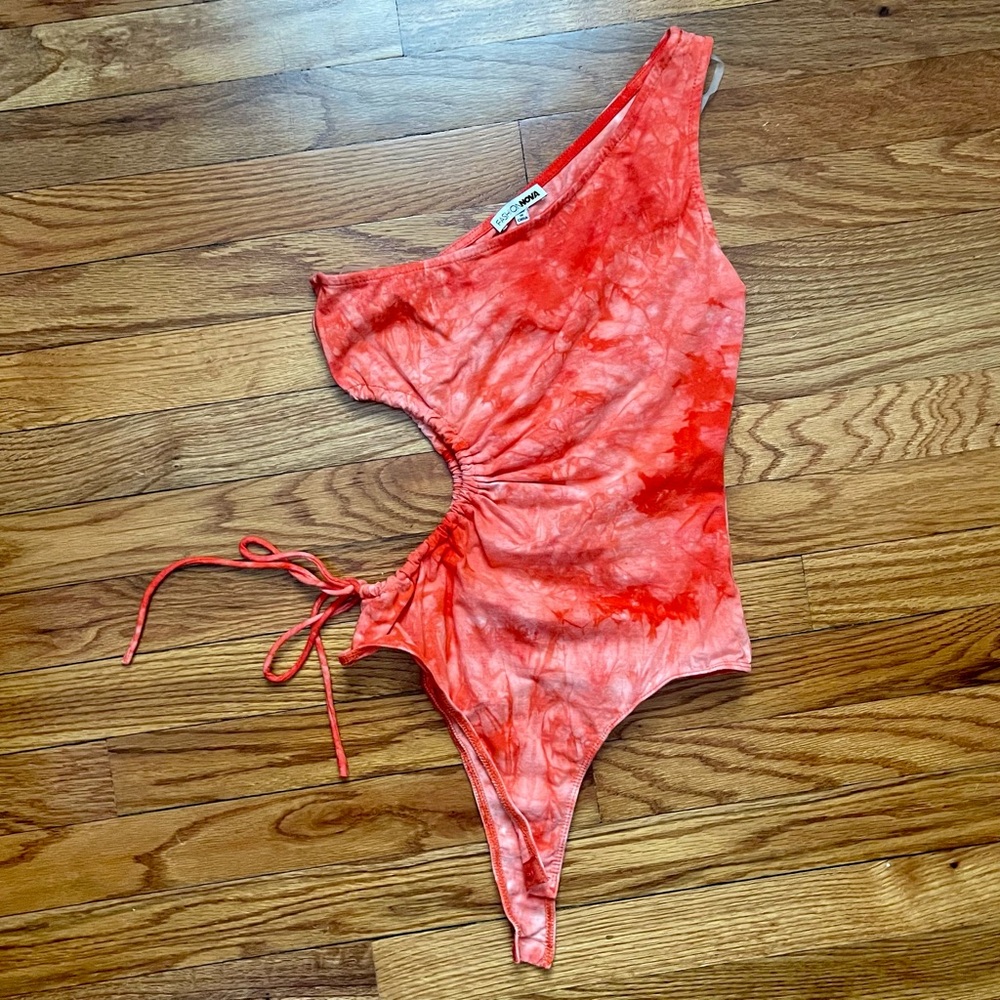 Fashion Nova Cutout Bodysuit